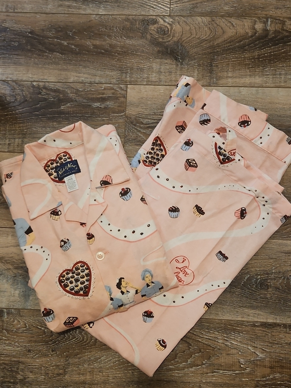Nick & Nora I LOVE LUCY Chocolate Factory Flannel Pajama Set